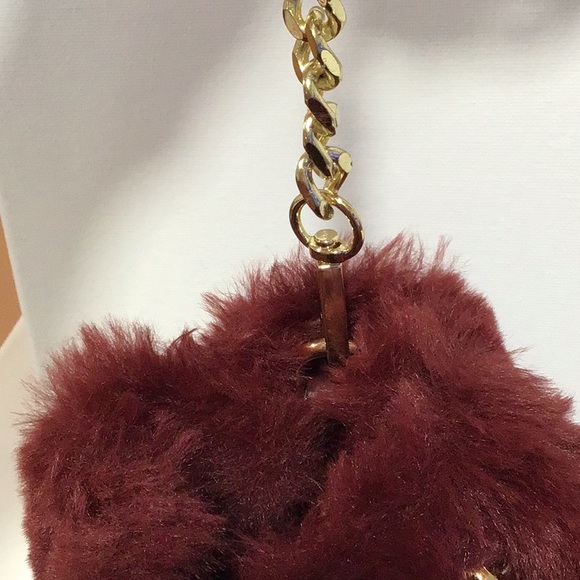 New Isaac Mizrahi Handbag/Crossbody Bag with Matching Keychain in Box - Picture 6 of 10